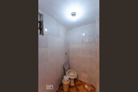 Casa à venda com 280m², 4 quartos e 6 vagasBanheiro 3