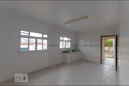 Casa à venda com 280m², 4 quartos e 6 vagasCozinha