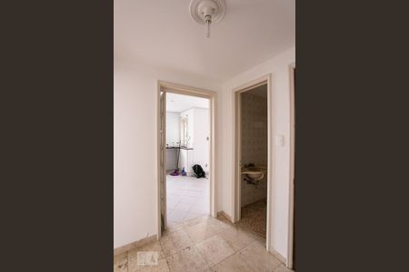 Entrada de apartamento à venda com 3 quartos, 100m² em Menino Deus, Porto Alegre