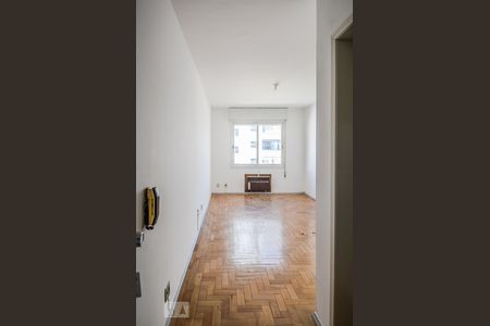 Hall de Entrada de apartamento à venda com 1 quarto, 60m² em Santana, Porto Alegre