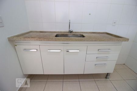 Apartamento para alugar com 64m², 2 quartos e 1 vagaCozinha - Torneira