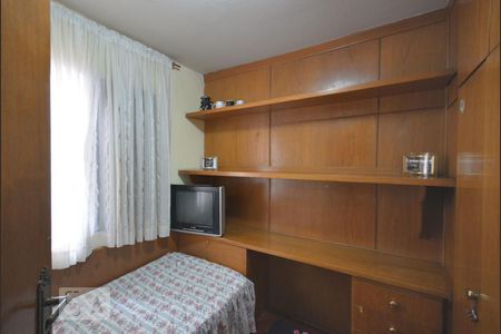 Casa à venda com 179m², 4 quartos e 2 vagasQuarto 2