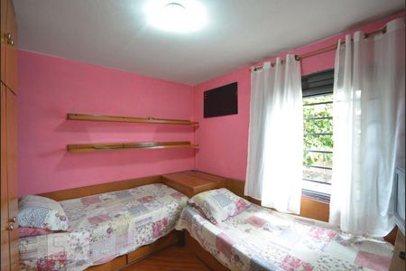 Casa à venda com 179m², 4 quartos e 2 vagasQuarto 3