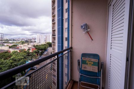 Apartamento à venda com 58m², 2 quartos e 1 vagaVaranda do quarto