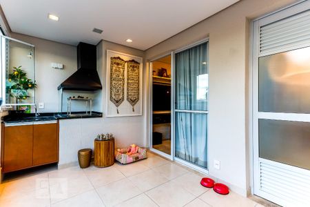 Apartamento à venda com 64m², 2 quartos e 1 vaga Apartamento à venda com 64m², 2 quartos e 1 vagaVaranda Gourmet