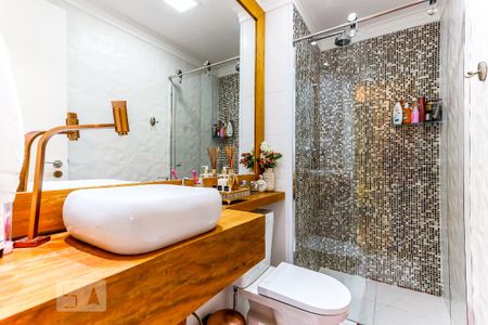 Apartamento à venda com 64m², 2 quartos e 1 vaga Apartamento à venda com 64m², 2 quartos e 1 vagaBanheiro