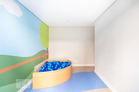 Apartamento à venda com 64m², 2 quartos e 1 vaga Apartamento à venda com 64m², 2 quartos e 1 vagaÁrea Comum - Brinquedoteca