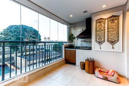 Apartamento à venda com 64m², 2 quartos e 1 vaga Apartamento à venda com 64m², 2 quartos e 1 vagaVaranda Gourmet
