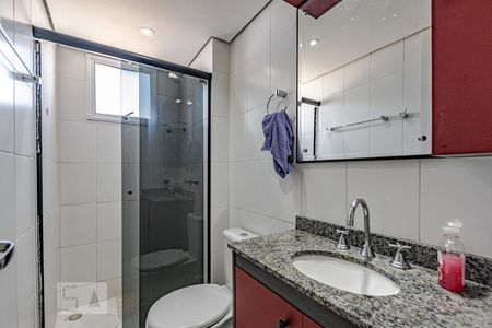 Banheiro de apartamento para alugar com 2 quartos, 127m² em Emiliano Perneta, Pinhais