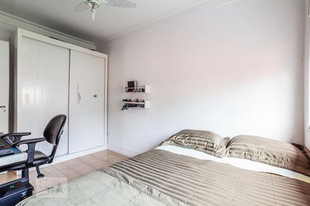 Casa à venda com 250m², 3 quartos e 2 vagasSuíte 3