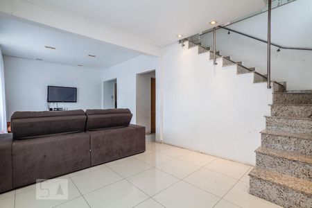 Casa à venda com 250m², 3 quartos e 2 vagasSala de Estar