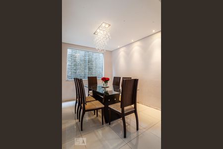 Casa à venda com 250m², 3 quartos e 2 vagasSala de Jantar