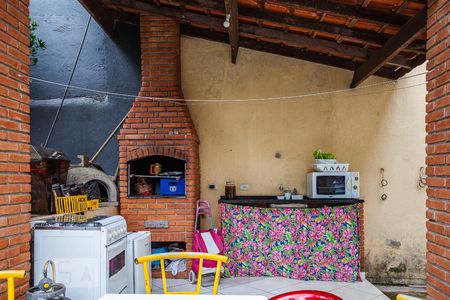 Casa à venda com 250m², 3 quartos e 2 vagasChurrasqueira
