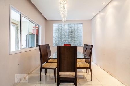 Casa à venda com 250m², 3 quartos e 2 vagasSala de Jantar