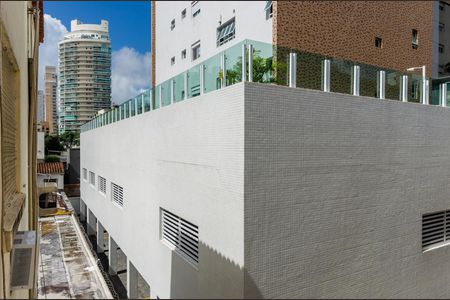 Vista quarto 1 de apartamento para alugar com 2 quartos, 77m² em Gonzaga, Santos