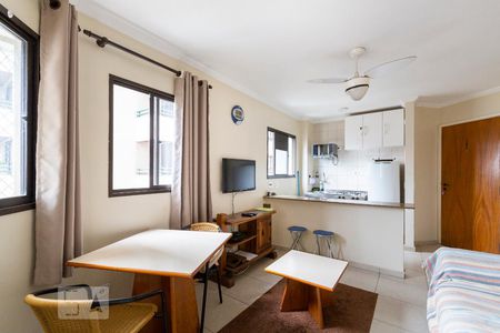 Apartamento para alugar com 34m², 1 quarto e 1 vagaSala