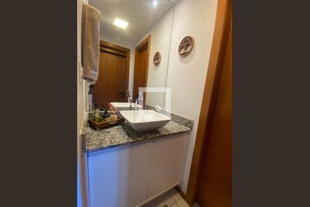 Apartamento para alugar com 55m², 1 quarto e 2 vagasBanheiro
