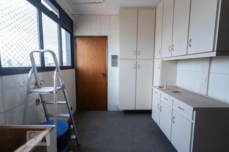 Apartamento para alugar com 204m², 2 quartos e 3 vagasÁrea de Serviço