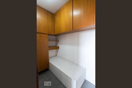 Apartamento para alugar com 204m², 2 quartos e 3 vagasQuarto de Serviço