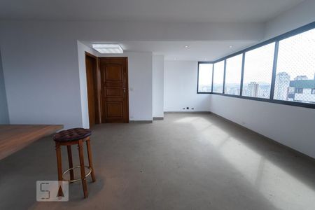 Sala de apartamento para alugar com 2 quartos, 204m² em Vila Romana, São Paulo