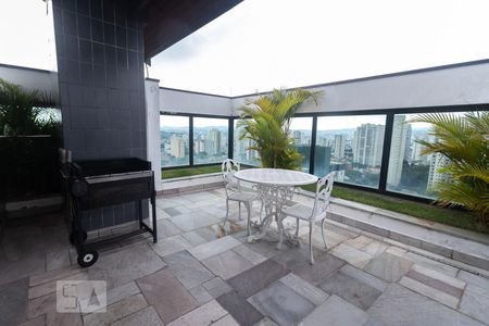 Apartamento para alugar com 204m², 2 quartos e 3 vagasChurrasqueira