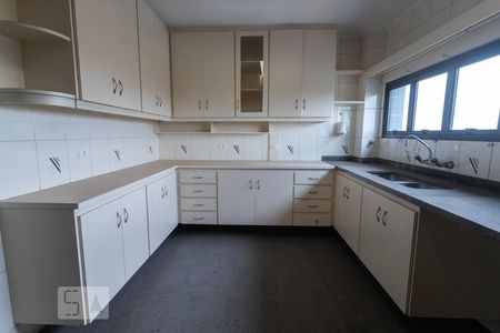 Apartamento para alugar com 204m², 2 quartos e 3 vagasCozinha