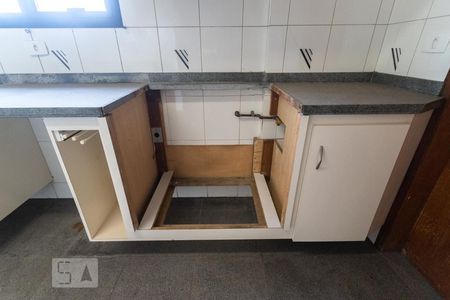 Apartamento para alugar com 204m², 2 quartos e 3 vagasCozinha