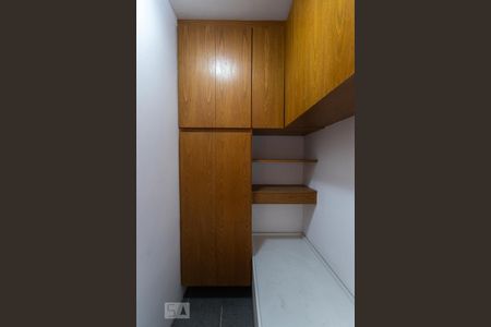 Apartamento para alugar com 204m², 2 quartos e 3 vagasQuarto de Serviço