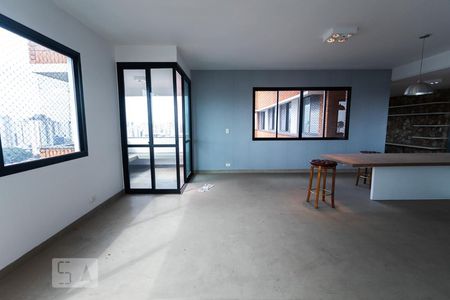 Sala de apartamento para alugar com 2 quartos, 204m² em Vila Romana, São Paulo