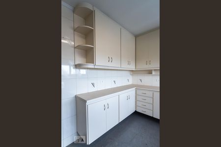 Apartamento para alugar com 204m², 2 quartos e 3 vagasCozinha
