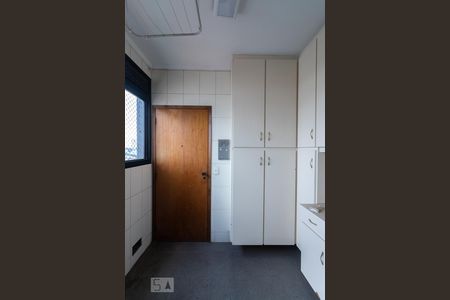 Apartamento para alugar com 204m², 2 quartos e 3 vagasÁrea de Serviço