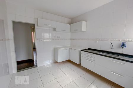 Apartamento à venda com 116m², 3 quartos e sem vagaCozinha