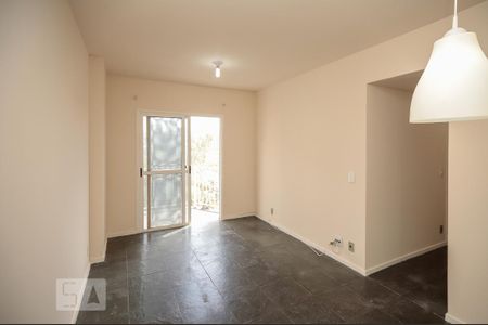 Sala de apartamento para alugar com 3 quartos, 70m² em Engenho de Dentro, Rio de Janeiro