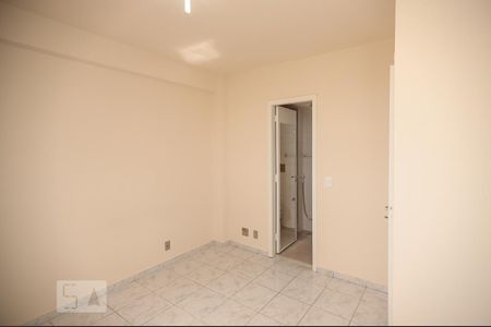 Suíte de apartamento para alugar com 3 quartos, 70m² em Engenho de Dentro, Rio de Janeiro