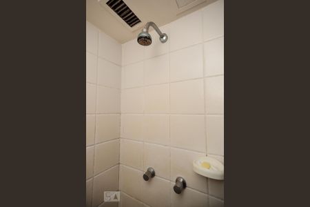 Apartamento para alugar com 70m², 3 quartos e 1 vaga Apartamento para alugar com 70m², 3 quartos e 1 vagaBanheiro suíte