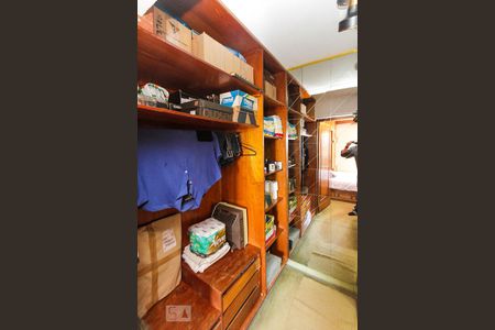 Apartamento à venda com 74m², 2 quartos e 1 vagaCloset