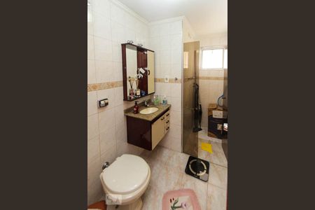 Apartamento à venda com 74m², 2 quartos e 1 vagaBanheiro Social