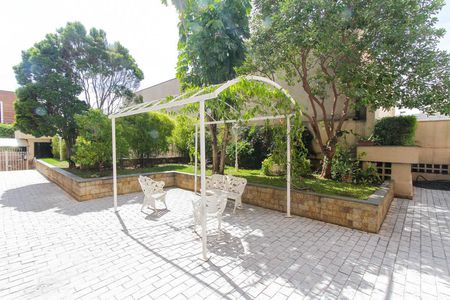 Apartamento à venda com 74m², 2 quartos e 1 vagaÁrea de Descanso