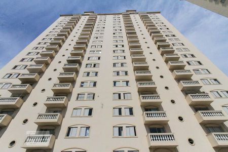 Apartamento à venda com 74m², 2 quartos e 1 vagaFachda