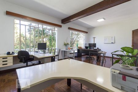 Casa à venda com 600m², 3 quartos e 7 vagasQuarto 3 