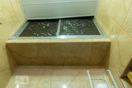 Casa para alugar com 90m², 2 quartos e sem vaga Casa para alugar com 90m², 2 quartos e sem vagaDetalhe do Banheiro 1