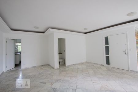Sala de apartamento à venda com 3 quartos, 123m² em Vila Suzana, São Paulo