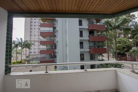Varanda de apartamento à venda com 3 quartos, 123m² em Vila Suzana, São Paulo