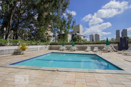 Apartamento à venda com 123m², 3 quartos e 3 vagasÁrea comum - Piscina