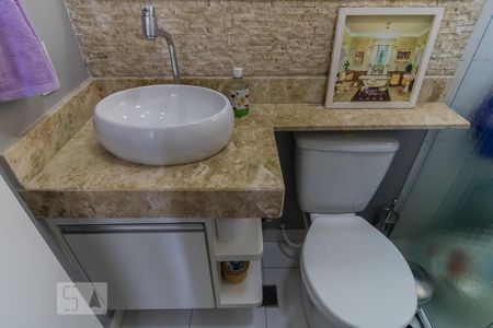 Apartamento à venda com 62m², 3 quartos e 1 vagaDetalhe banheiro