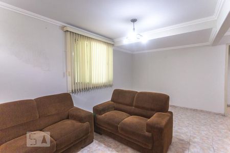 Casa para alugar com 150m², 2 quartos e 3 vagasSala de estar