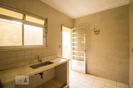 Casa à venda com 250m², 4 quartos e 4 vagasCozinha Edícula