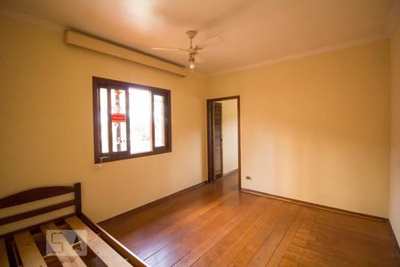 Casa à venda com 250m², 4 quartos e 4 vagasQuarto 2