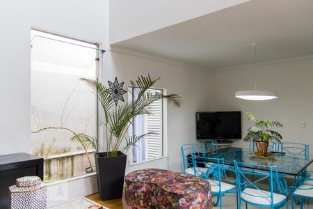 Sala de casa à venda com 3 quartos, 144m² em Vila Scarpelli, Santo André