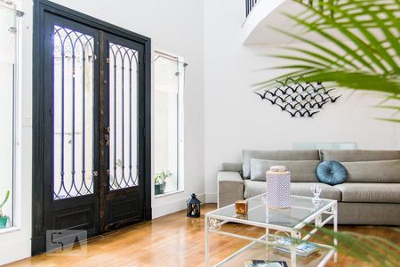 Sala de casa à venda com 3 quartos, 144m² em Vila Scarpelli, Santo André